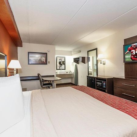 Red Roof Inn Jackson North - Риджланд Екстериор снимка