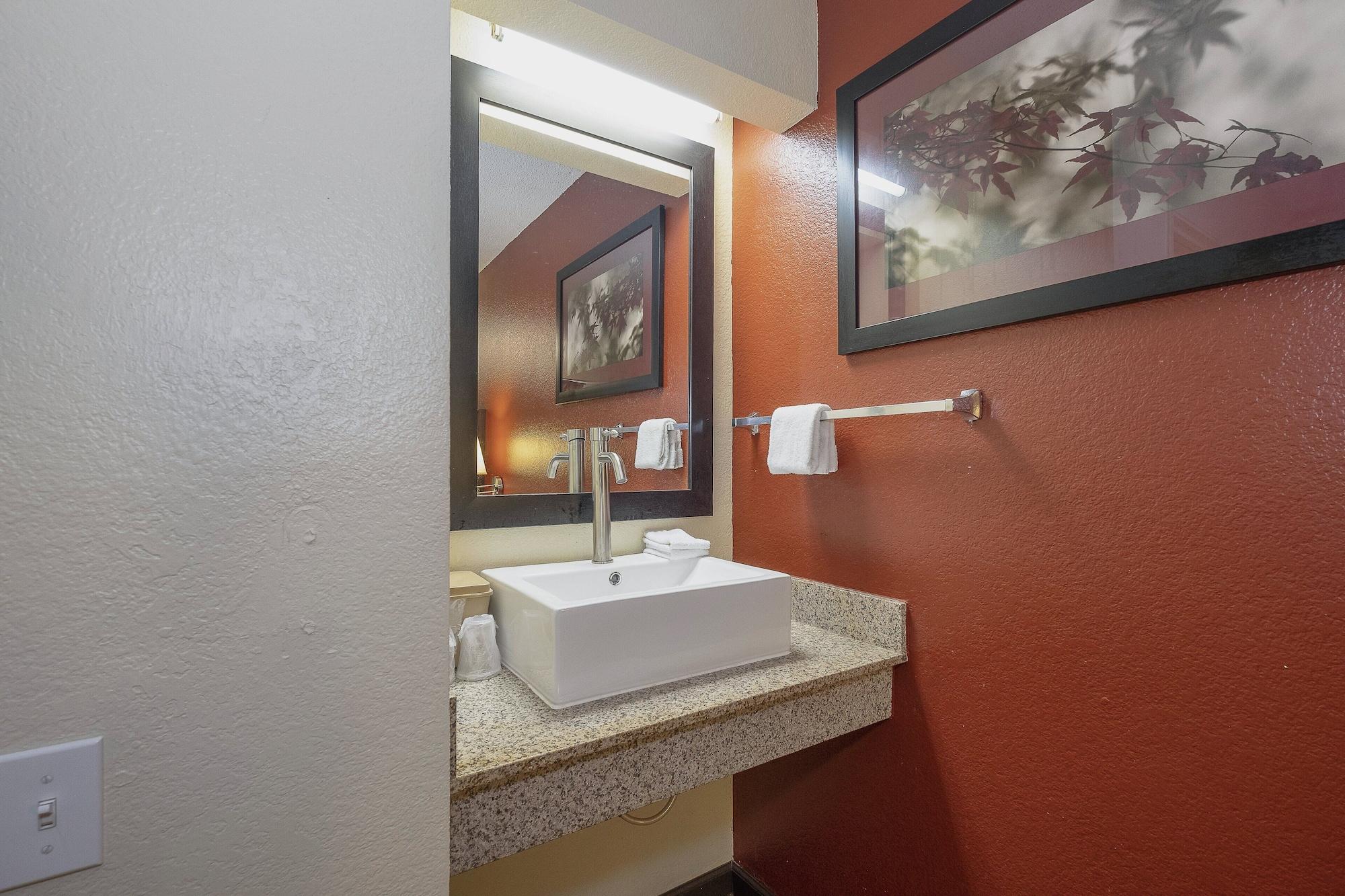 Red Roof Inn Jackson North - Риджланд Екстериор снимка
