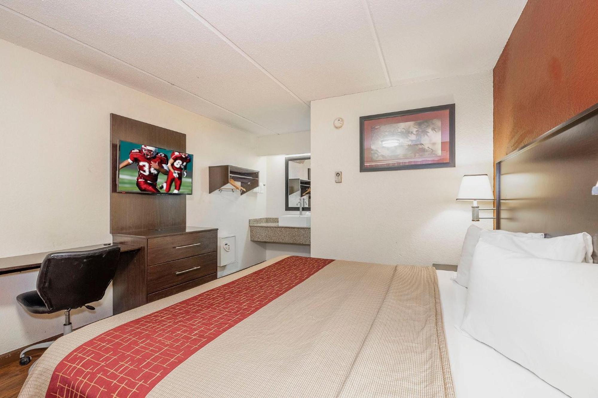 Red Roof Inn Jackson North - Риджланд Екстериор снимка