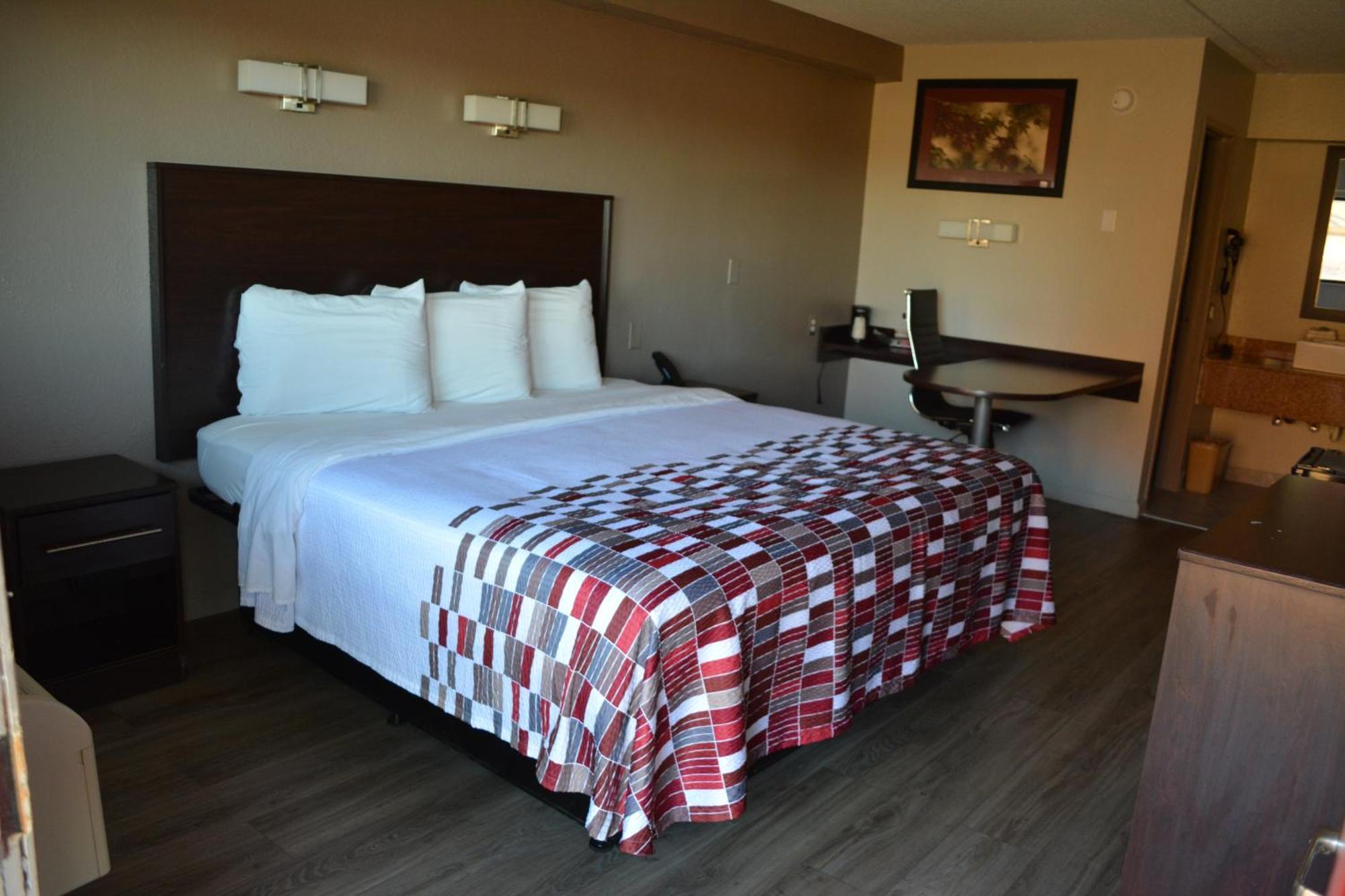 Red Roof Inn Jackson North - Риджланд Екстериор снимка