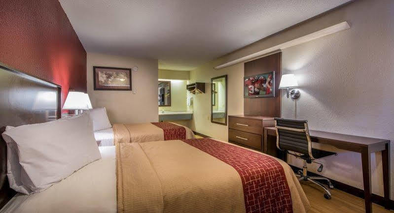 Red Roof Inn Jackson North - Риджланд Екстериор снимка